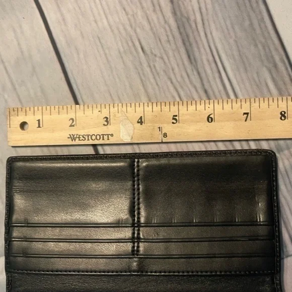Coach Black Leather Essentials Poppy Trifold Wallet EUC​ - Picture 9 of 10